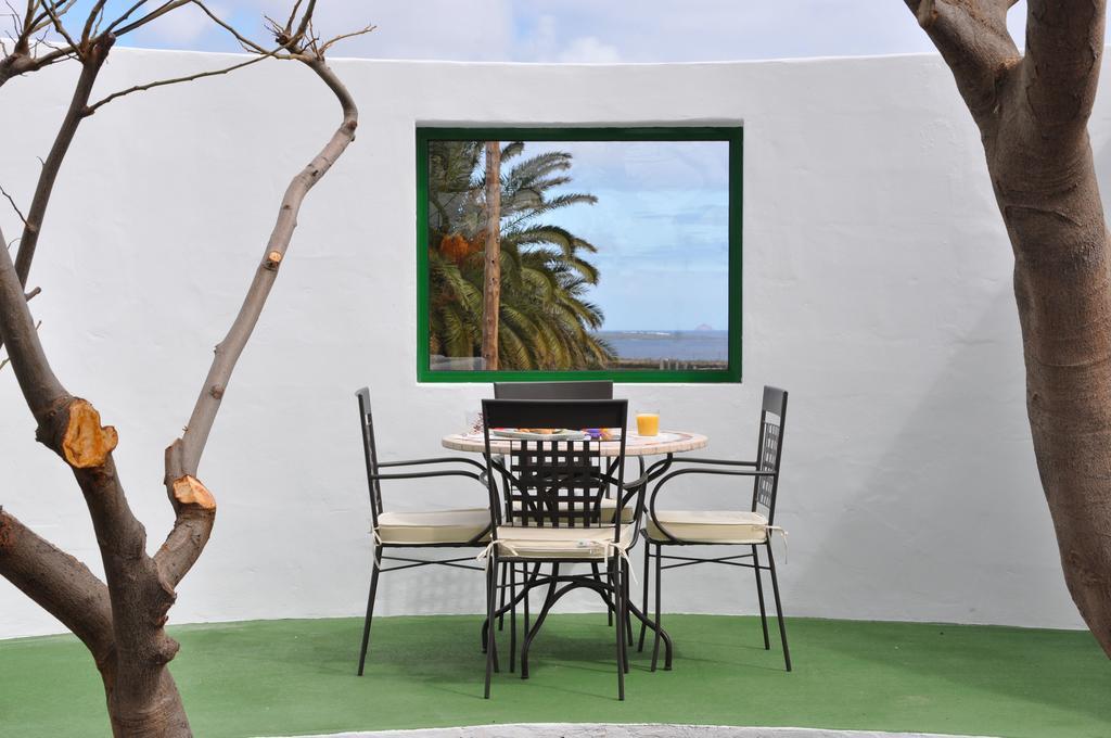 La Casita De Mari Carmen Guest House Mala Eksteriør bilde