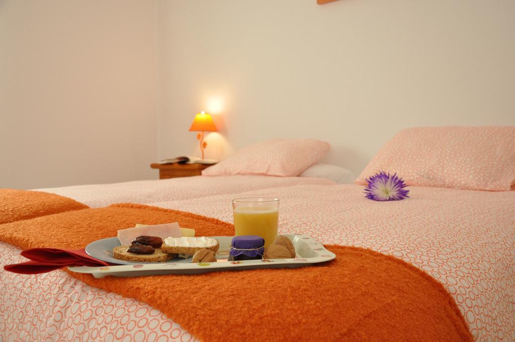 La Casita De Mari Carmen Guest House Mala Eksteriør bilde