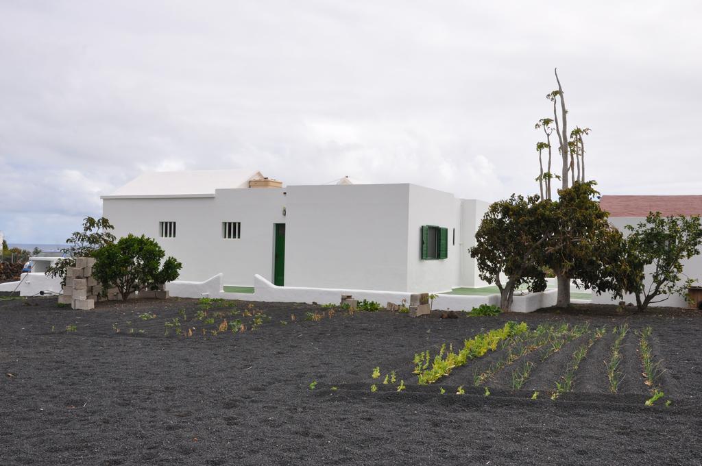 La Casita De Mari Carmen Guest House Mala Eksteriør bilde
